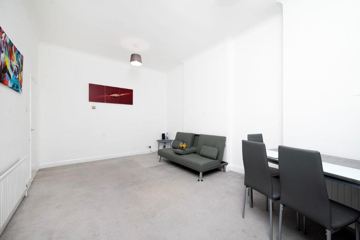Appartement Spacious Minimalist 1br Flat In Londres